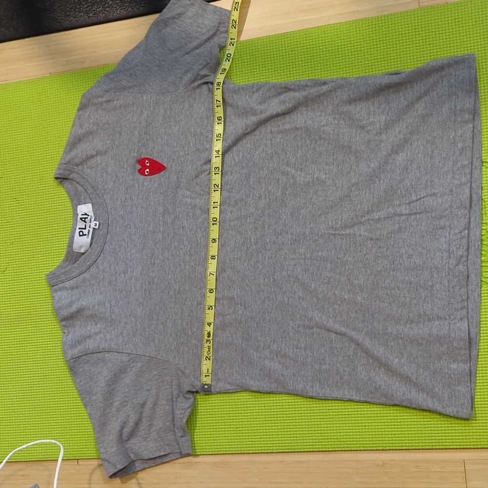 Play CDG comme des garcons t-shirt